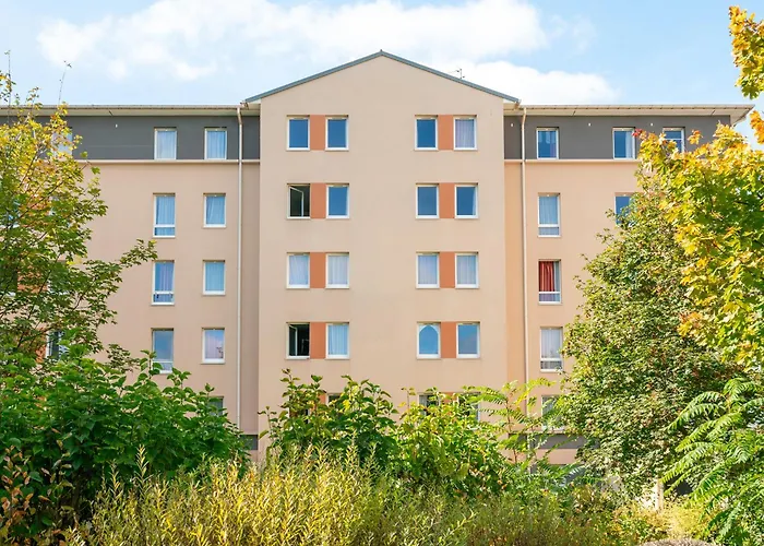 Hôtel accueillant les animaux: Séjours&Affaires Caen Le Clos Beaumois
